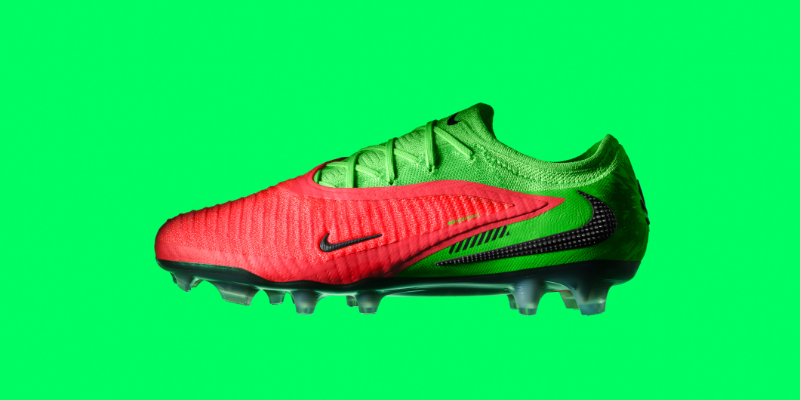 NIKE PHANTOM