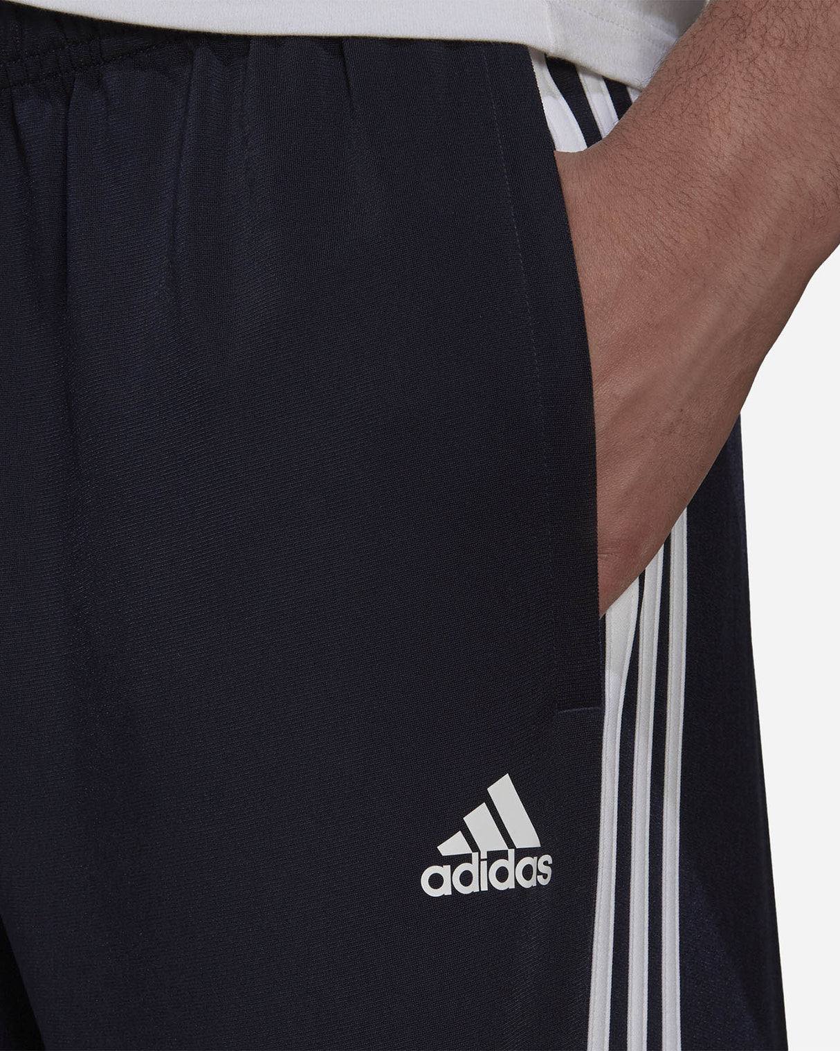 S5377368_UNIcl006