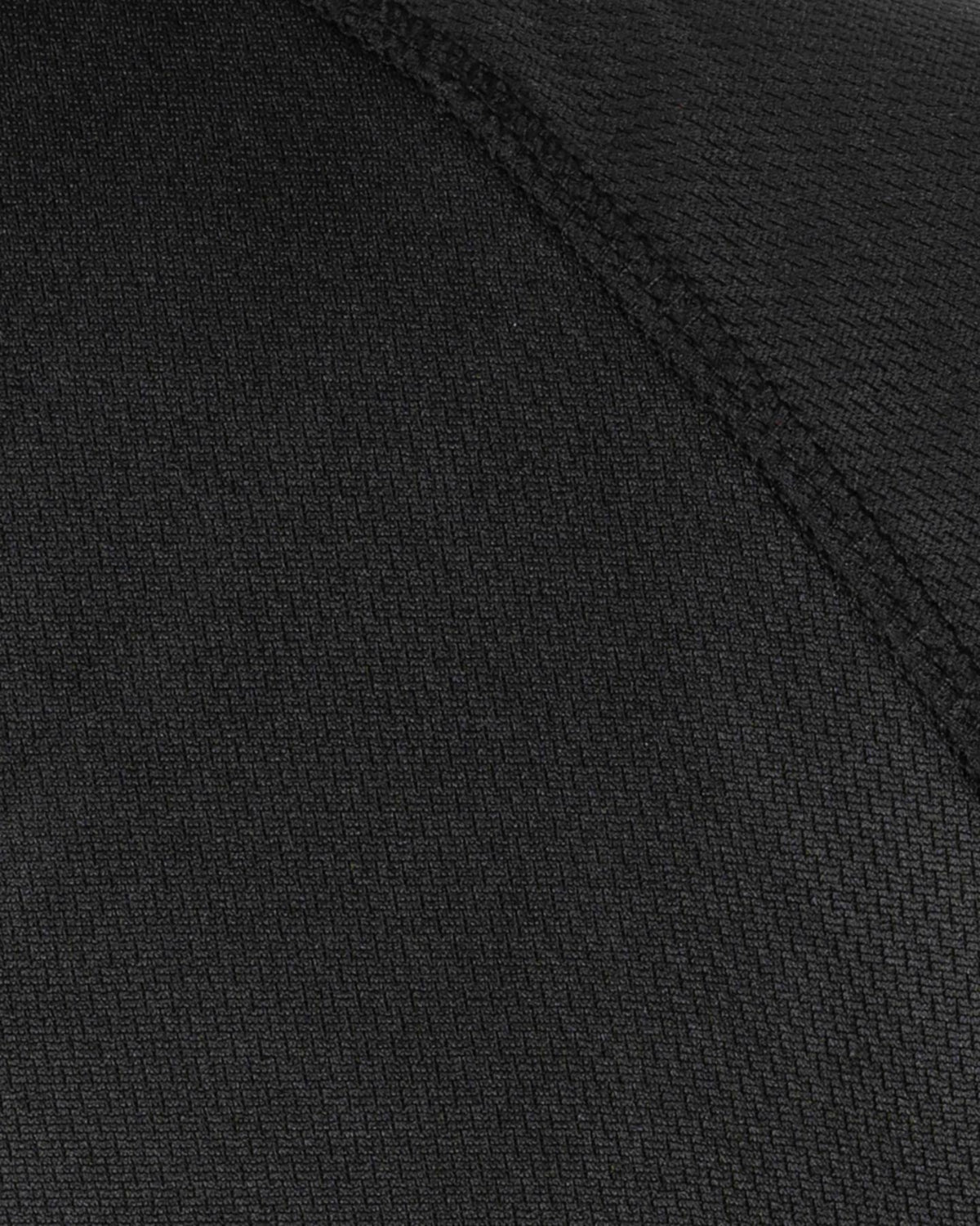 S5723582_000AKUcl002