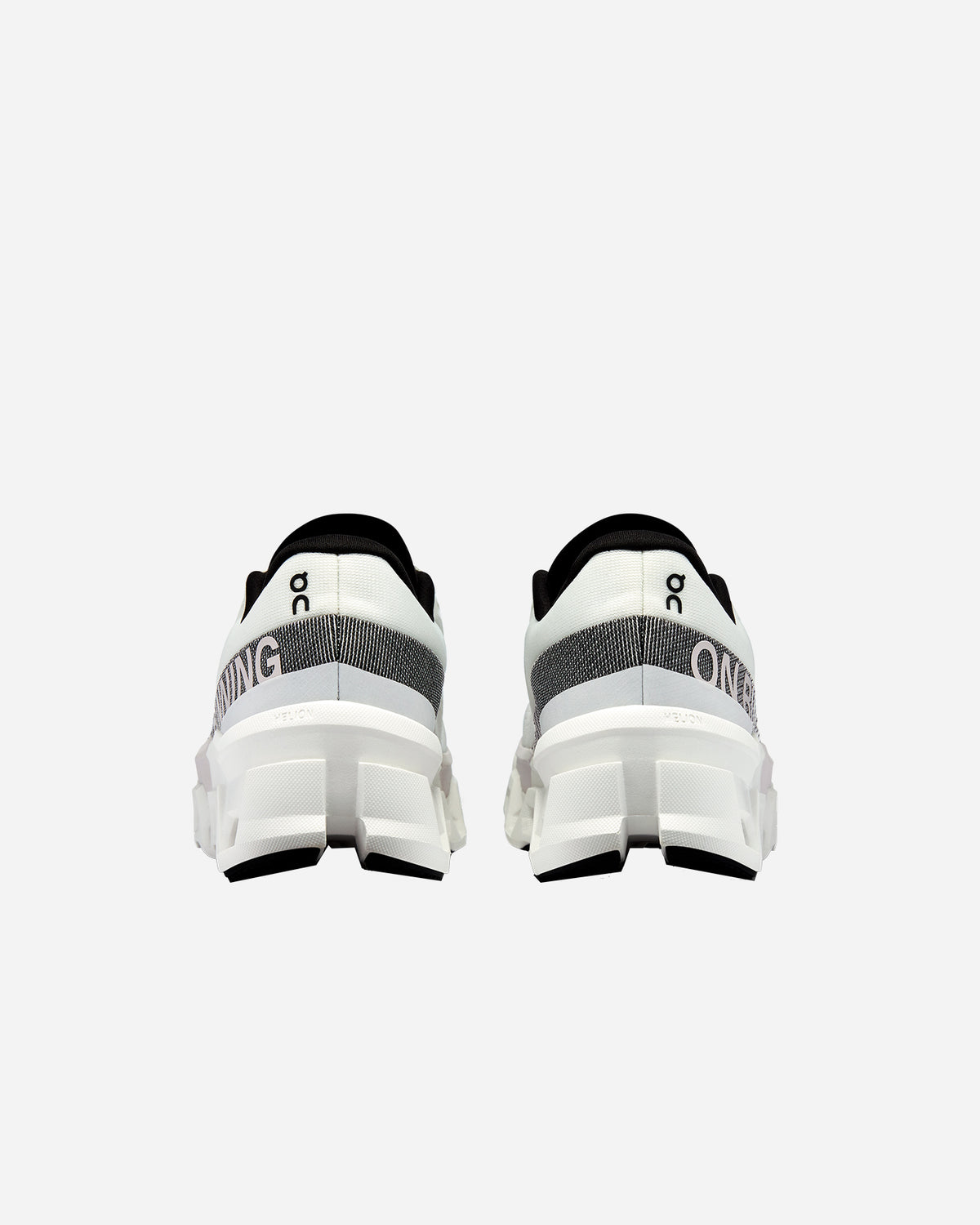 S5744233_101cl004
