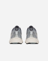 S5749981_8cl004