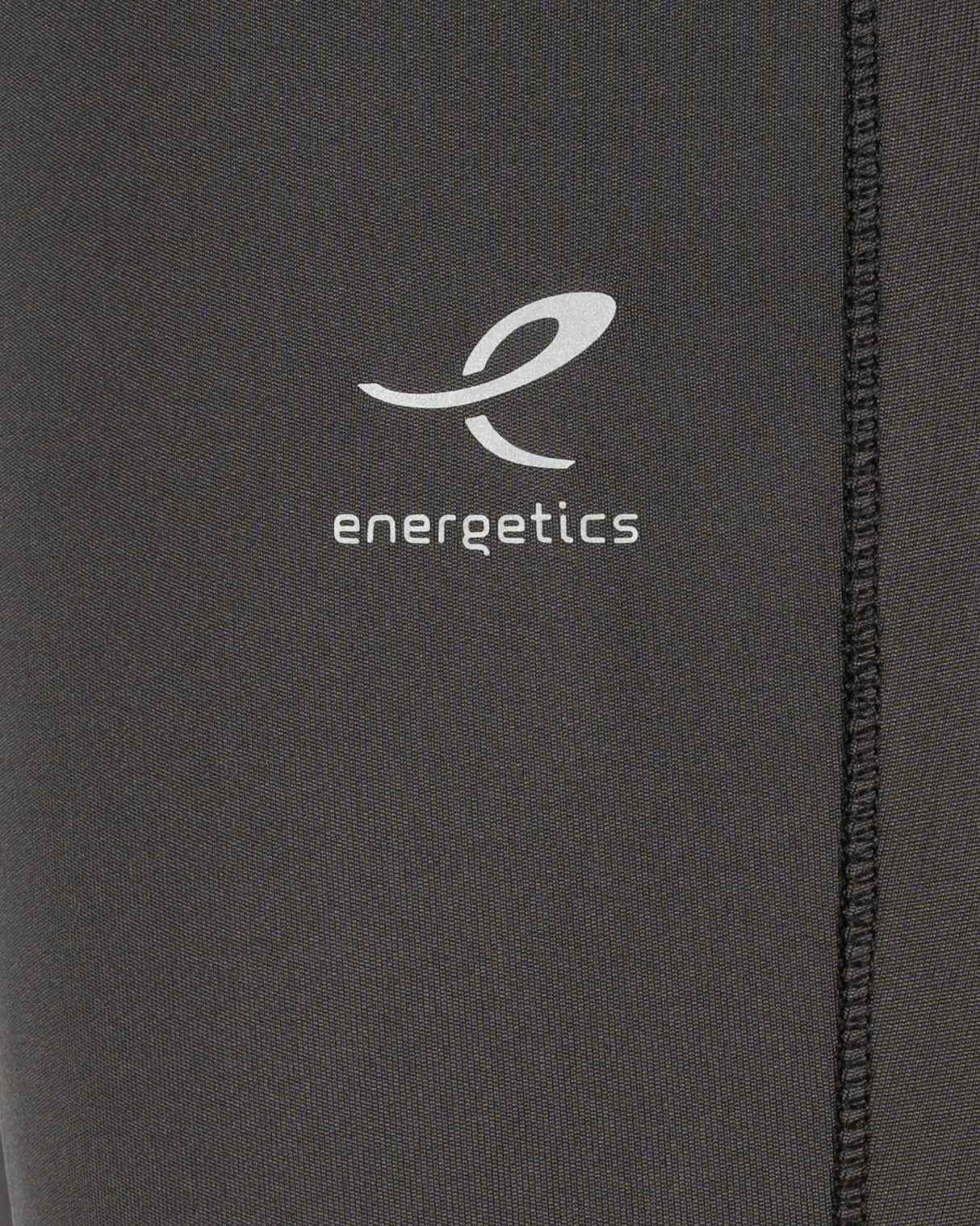 S5845882_900cl002