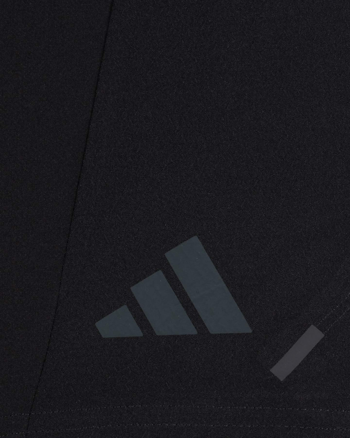 S5863157_UNIcl002