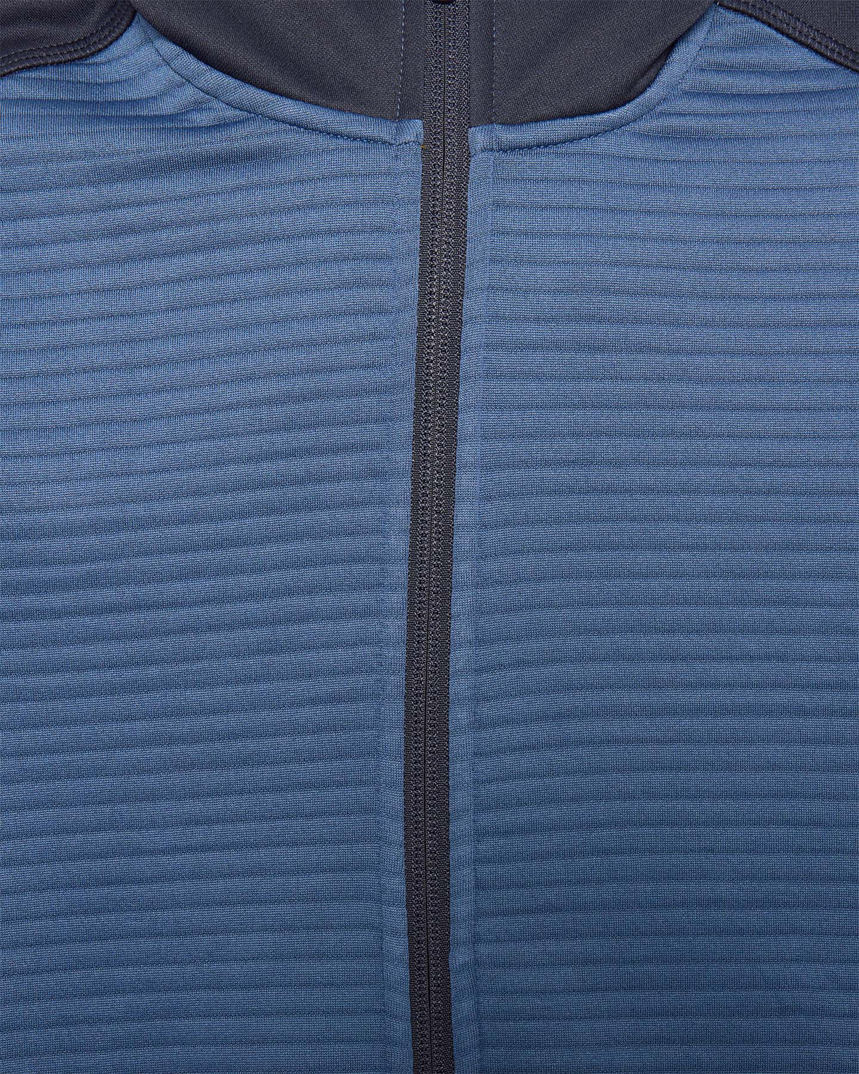 S5942817_932cl002