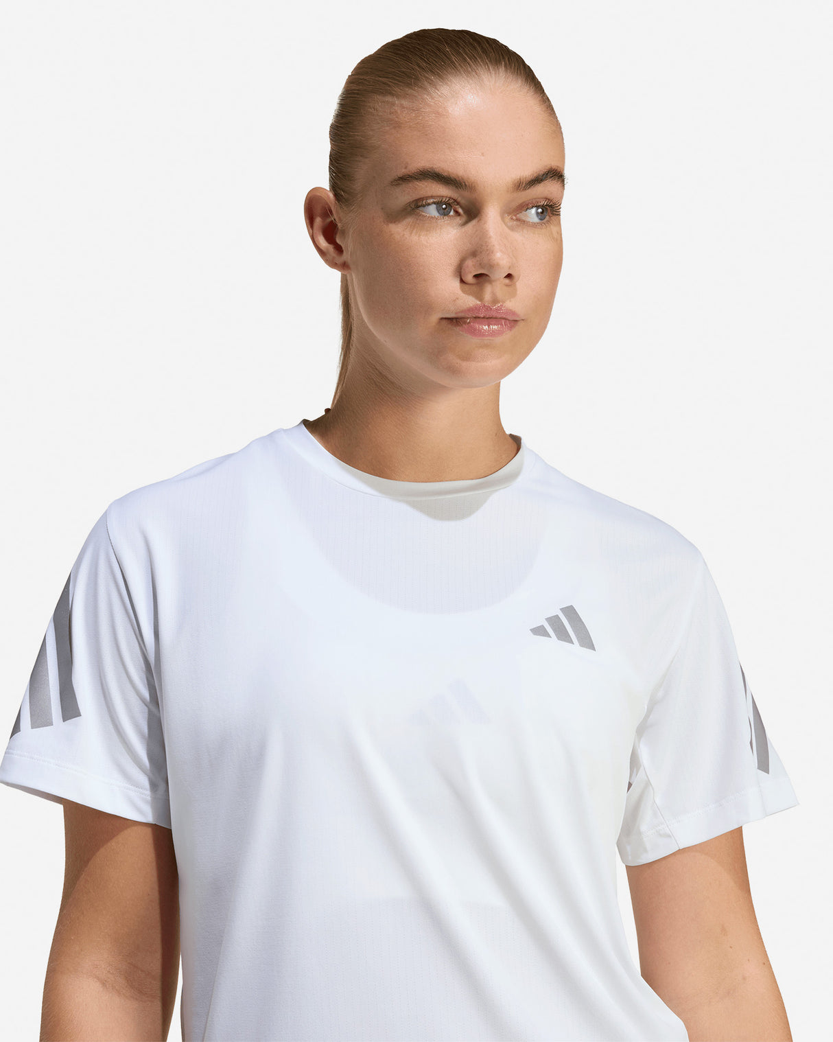 S5946182_UNIcl005