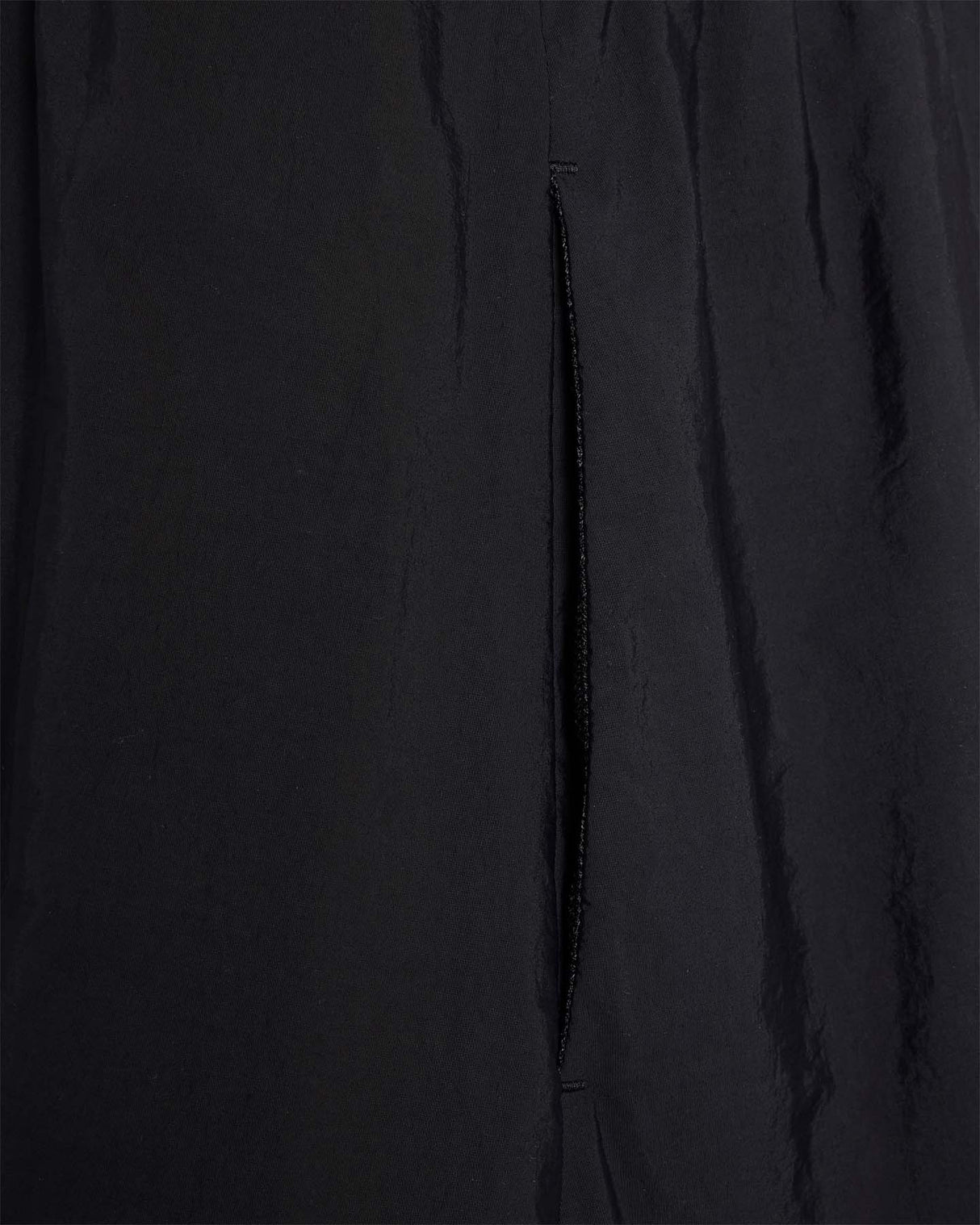 S5946463_UNIcl002