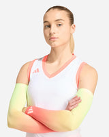 S6107989_UNIcl004